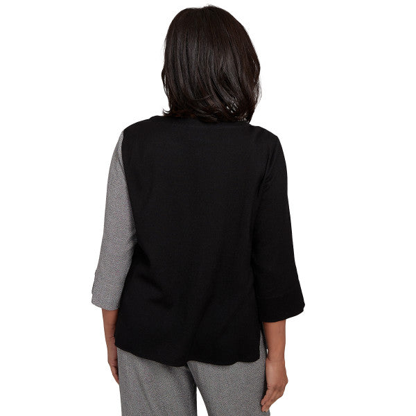 Santa Barbara Center Spliced Woven Top With Necklace