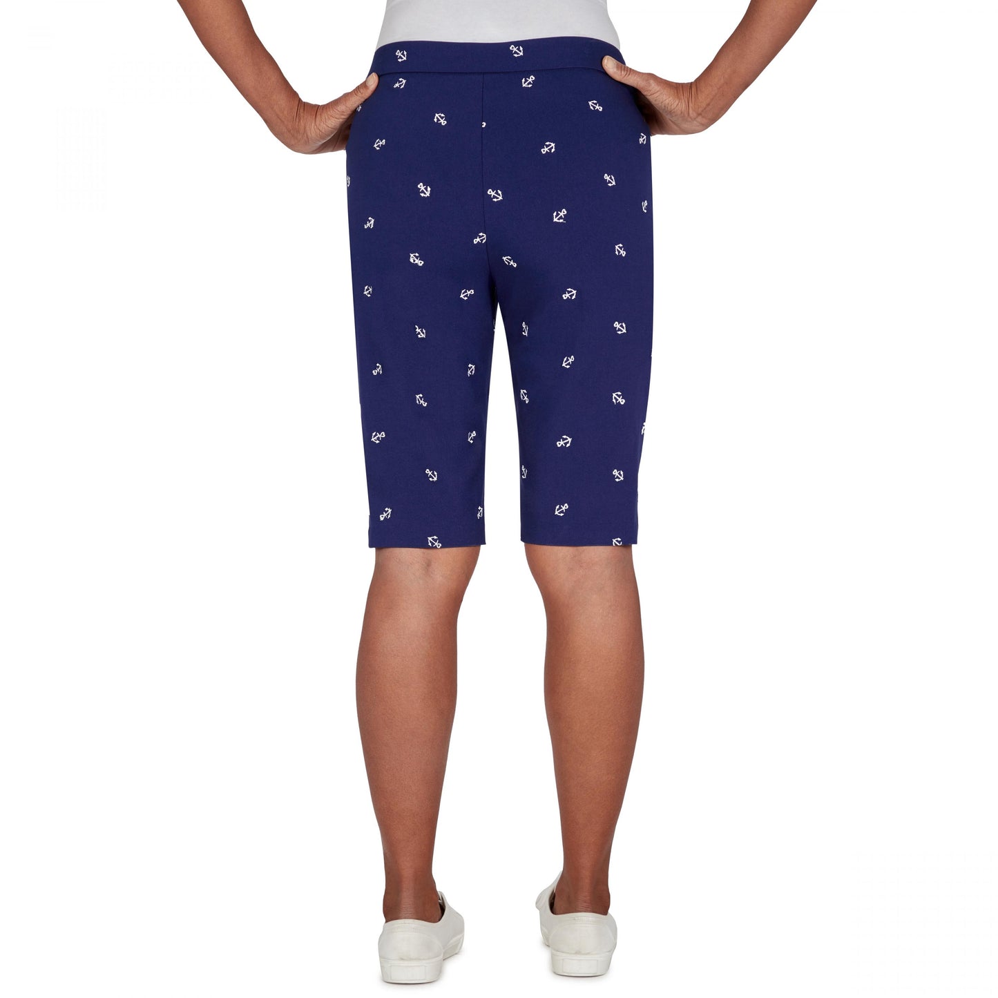 Newport Anchor Embroidered Bermuda Short Petite