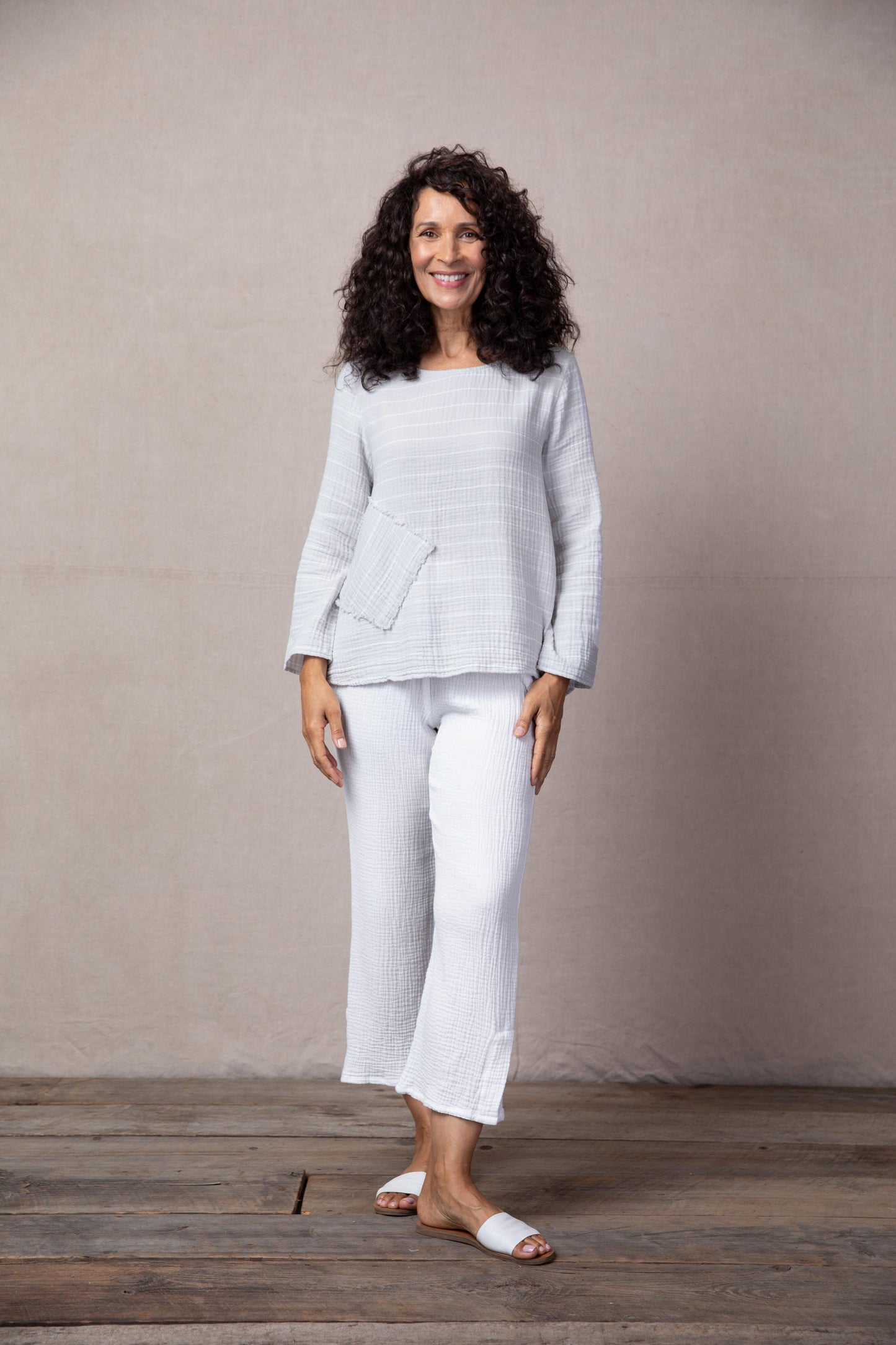 Seaside Holiday Print Crop Pant