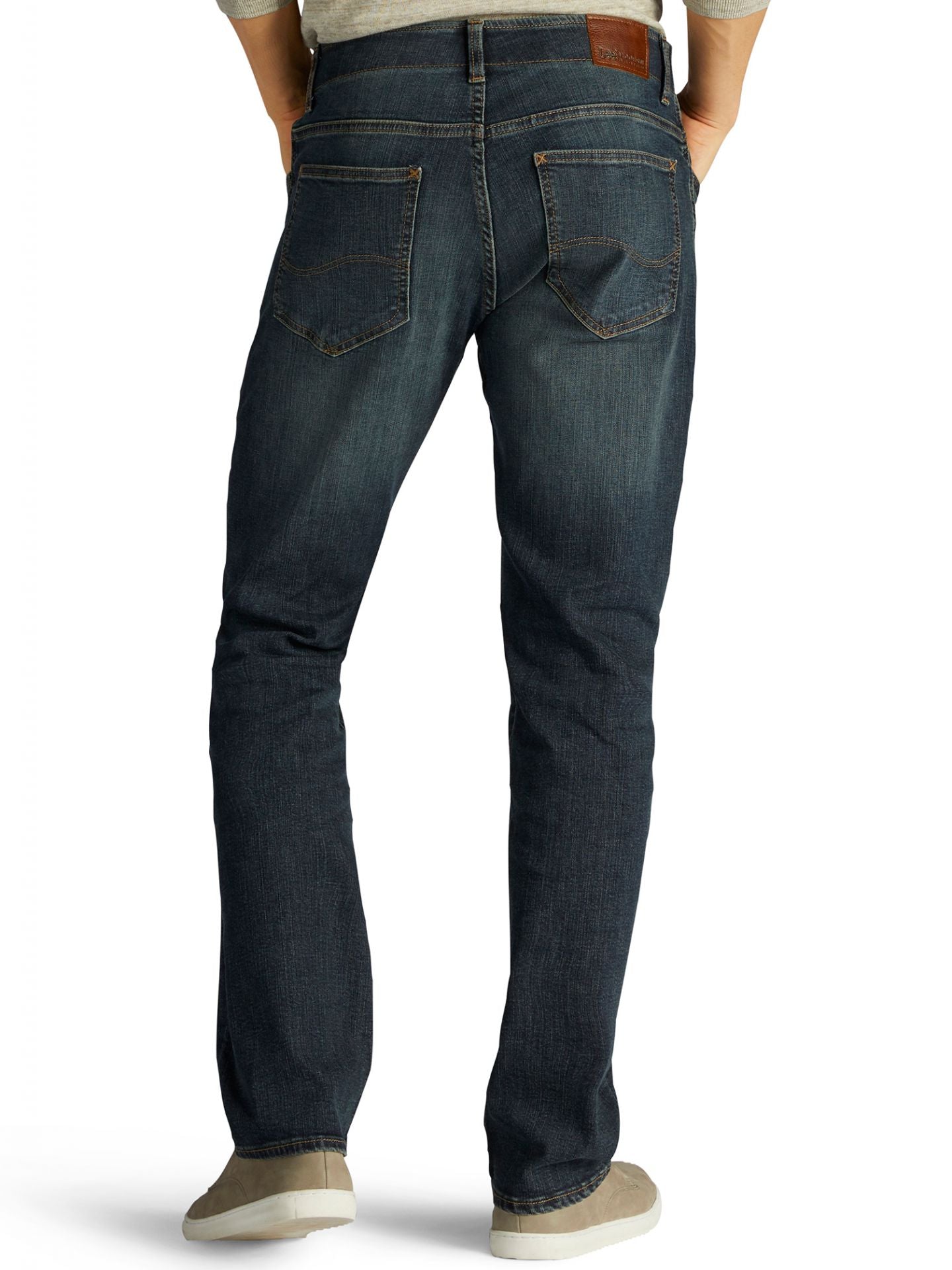 Men's Extreme Motion Straight Fit Tapered Leg Jeans - Maverick