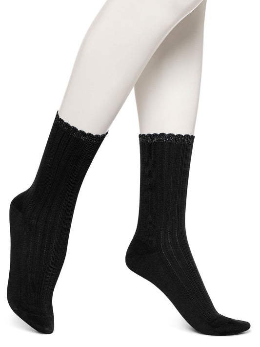 Scalloped Pointelle Crew Socks