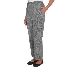 Runway Ready Proportioned Medium Length Pants