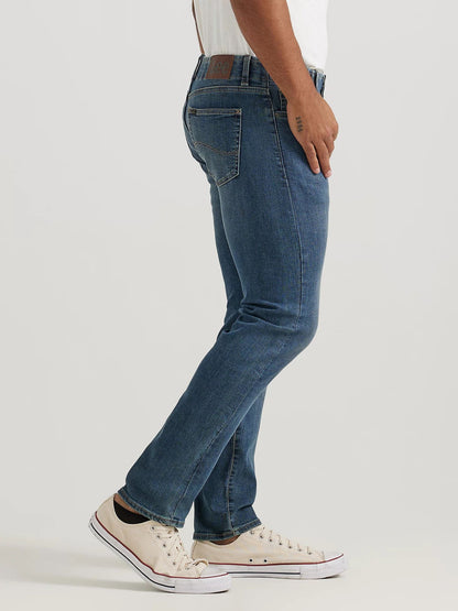 Extreme Motion Jean Slim Straight Leg