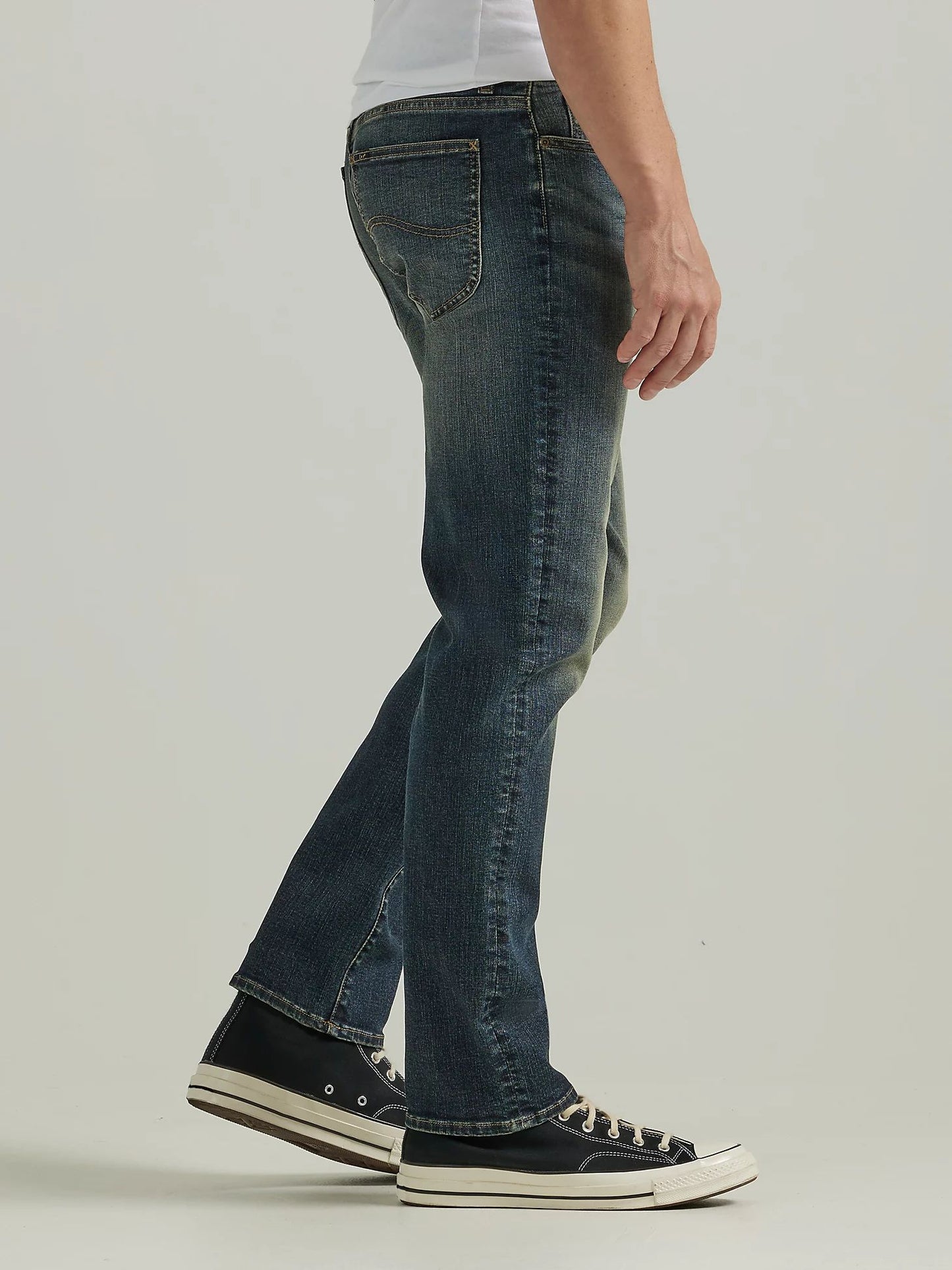 Extreme Motion Jean Regular Straight Leg