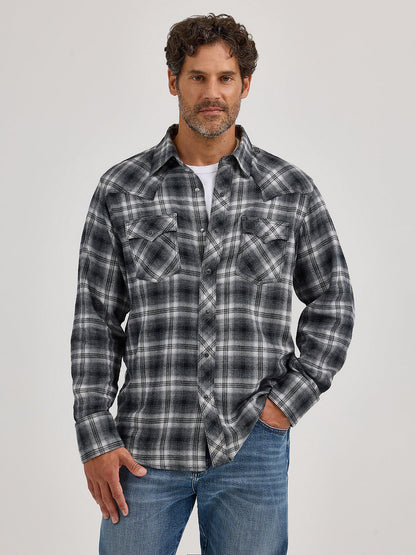 Wrangler Retro Flannel Long Sleeve Snap Shirt Modern Fit