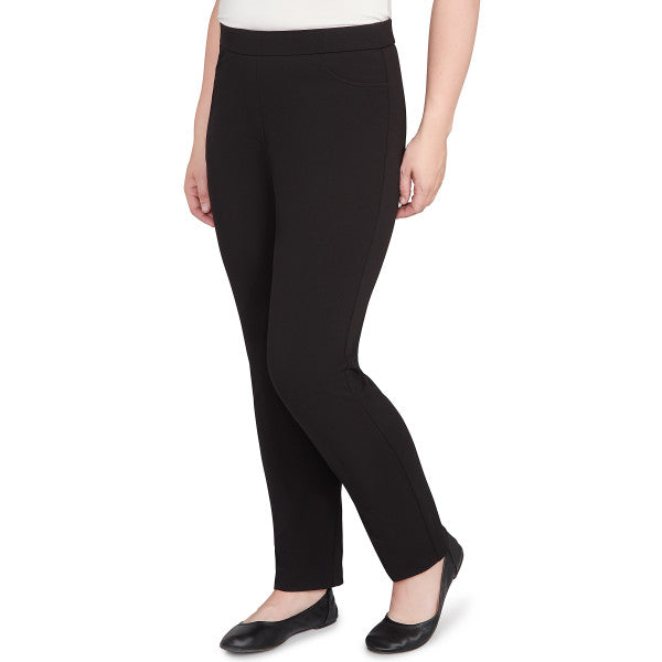 Jet Setter Knit Scuba Crepe Proportioned Short Pant Petite