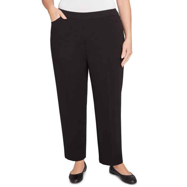 Jet Setter Knit Scuba Crepe Proportioned Short Pant Plus