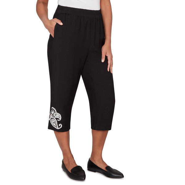 Crowd Pleaser Paisley Embroidered Capri