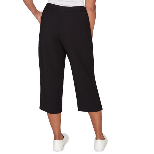 Crowd Pleaser Capri Petite