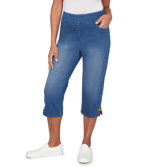 Port Side Superstretch Denim Capri With Colored Buttons