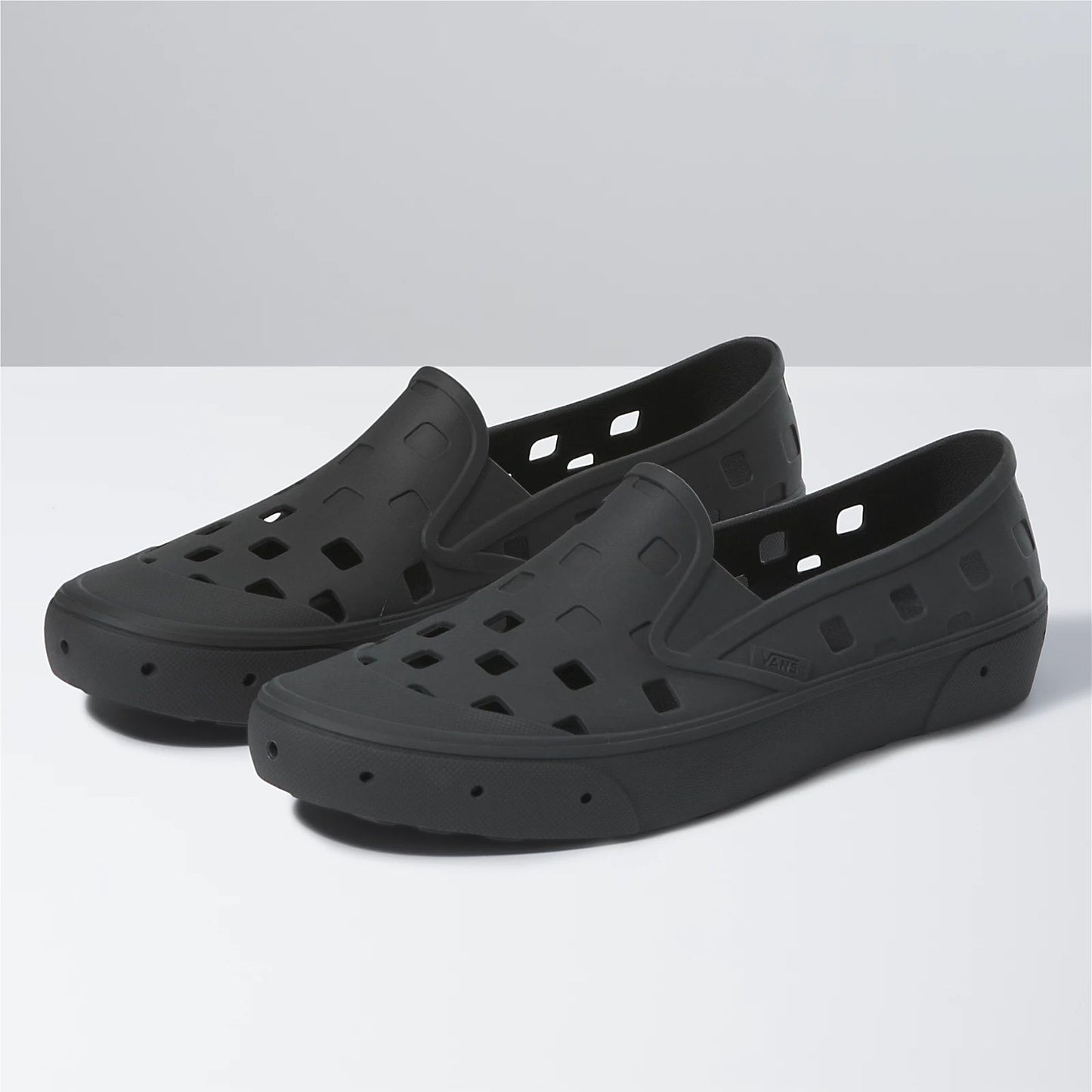 Kids Trek Slip On Shoe