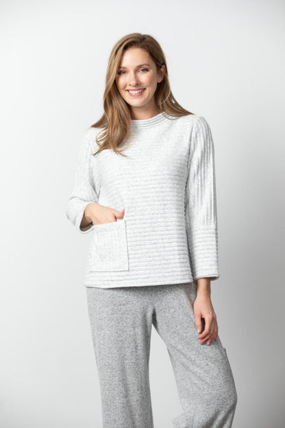 Heathered Pleated Fleece Long Sleeve Pullover Top