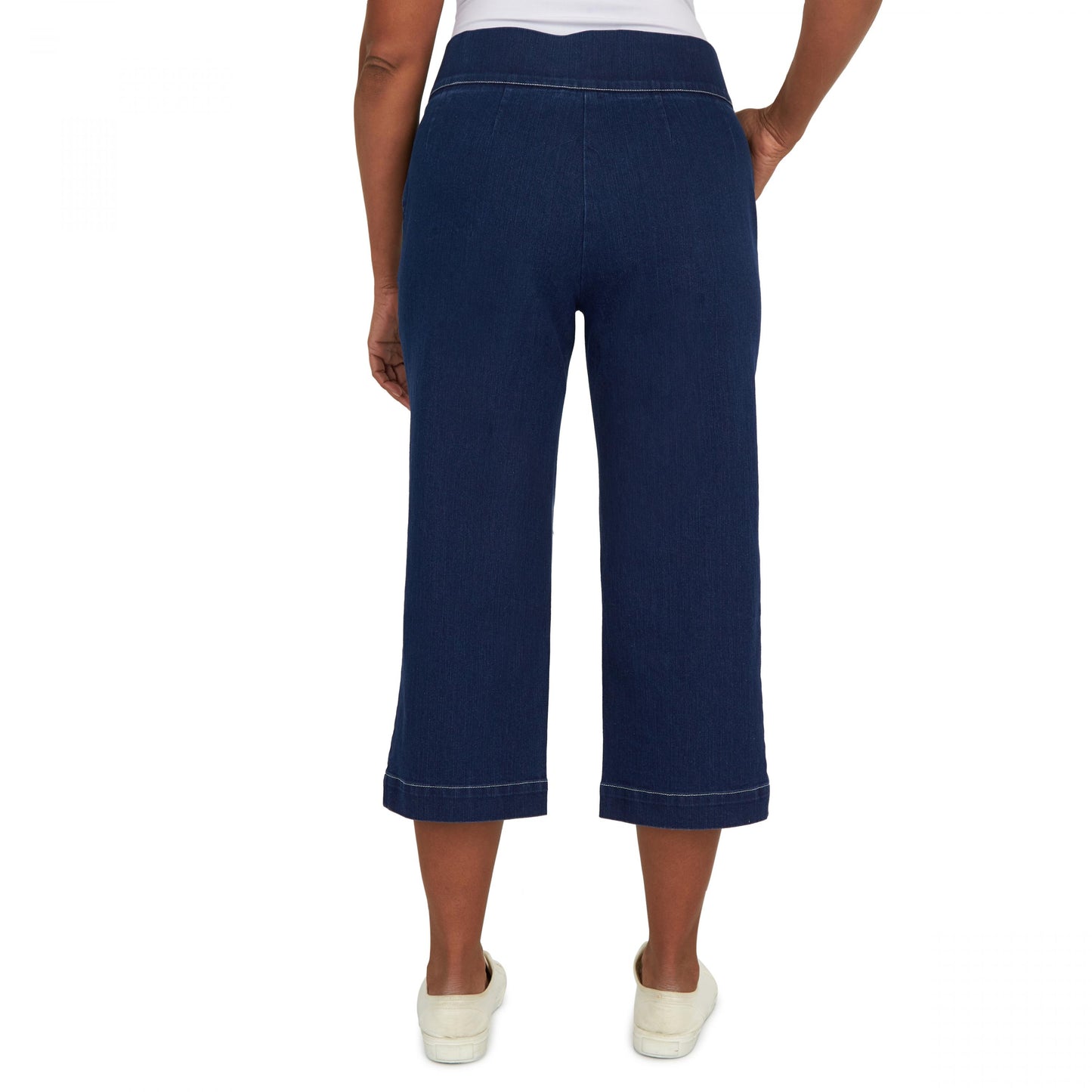 Jean Pool Capri Pant