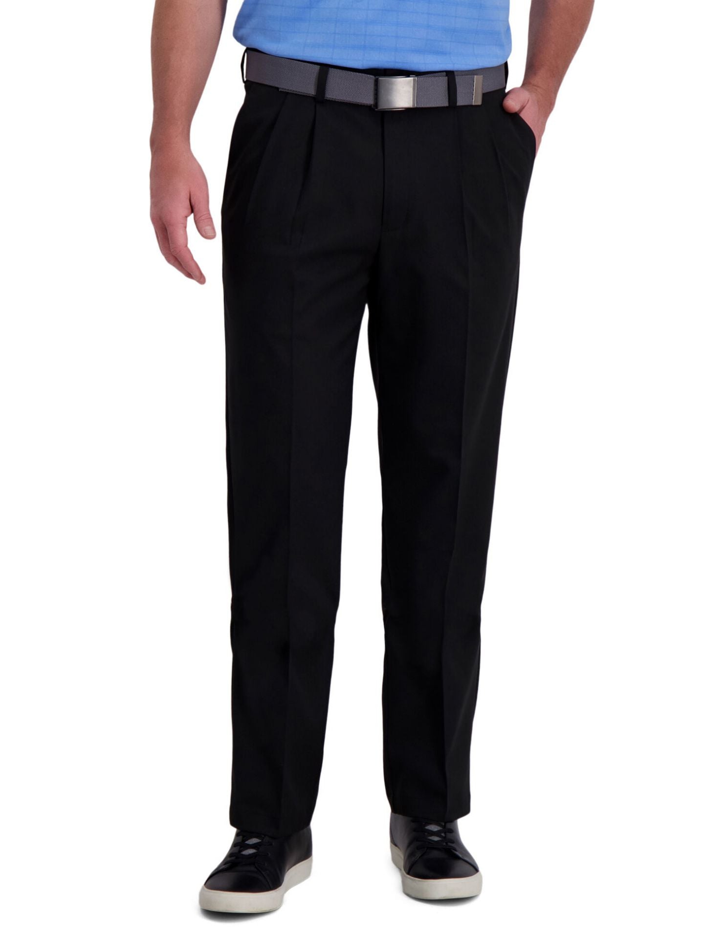 Classic Fit Cool Right Performance Flex Expandable Pleated Pants