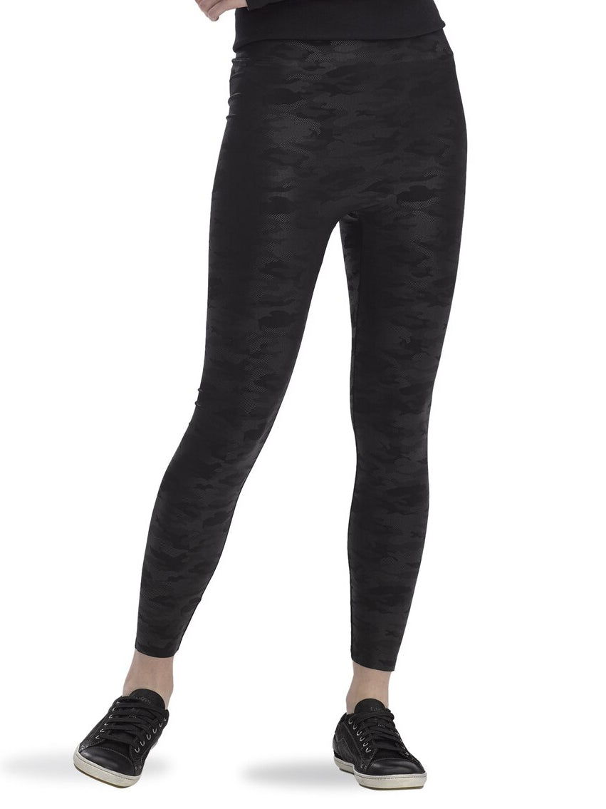 Layering Weightless High Rise Legging