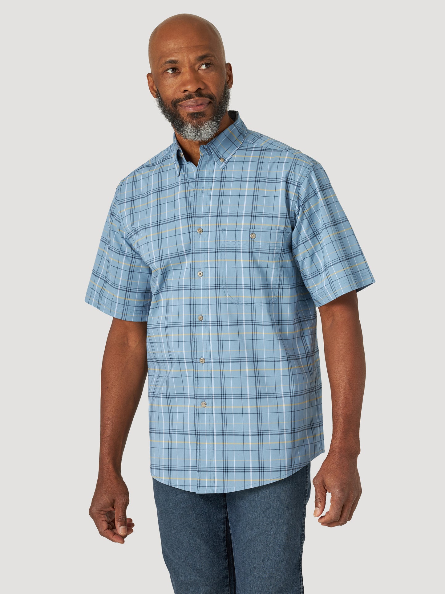 Rugged Wear Wrinkle Resist Blue Ridge Plaid Short Sleeve Shirt